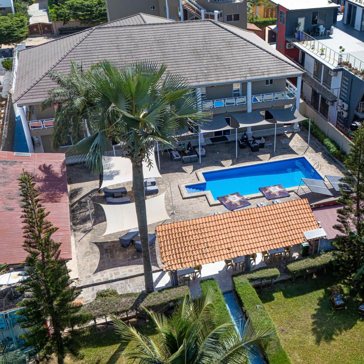 Ocean Villa Heights Brufut エクステリア 写真