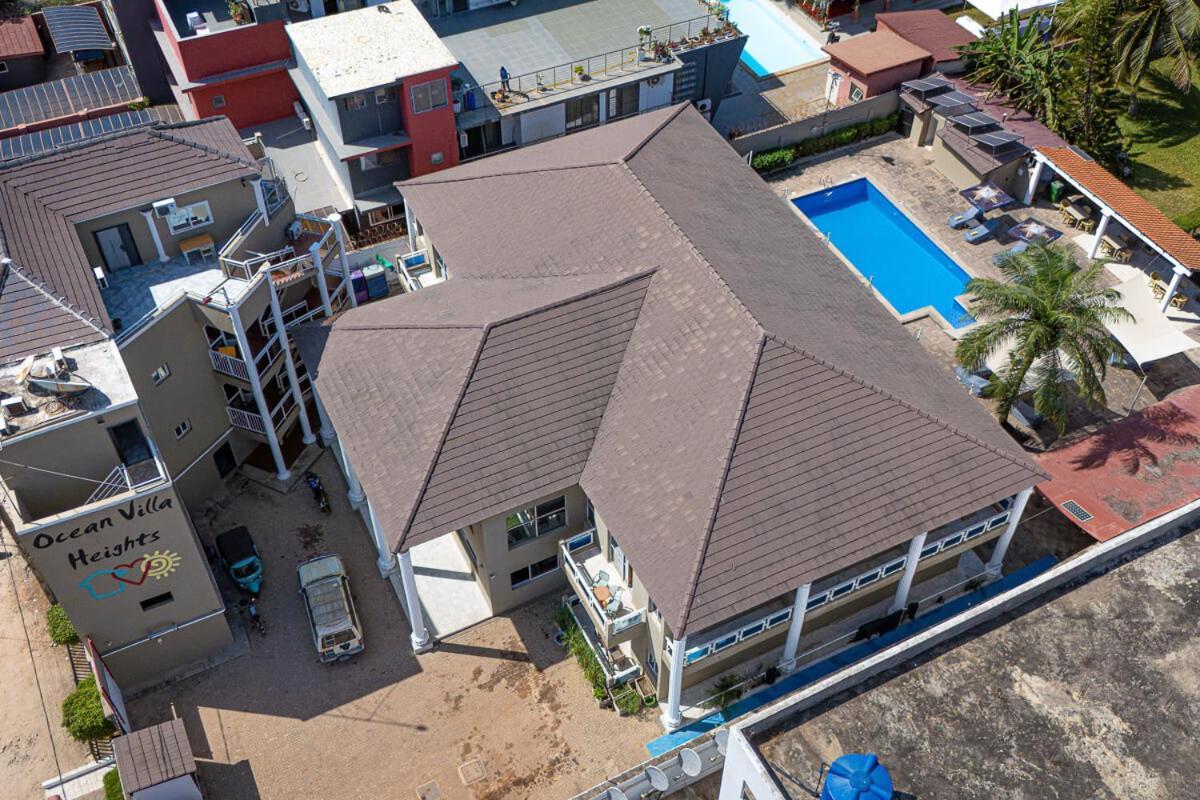 Ocean Villa Heights Brufut エクステリア 写真